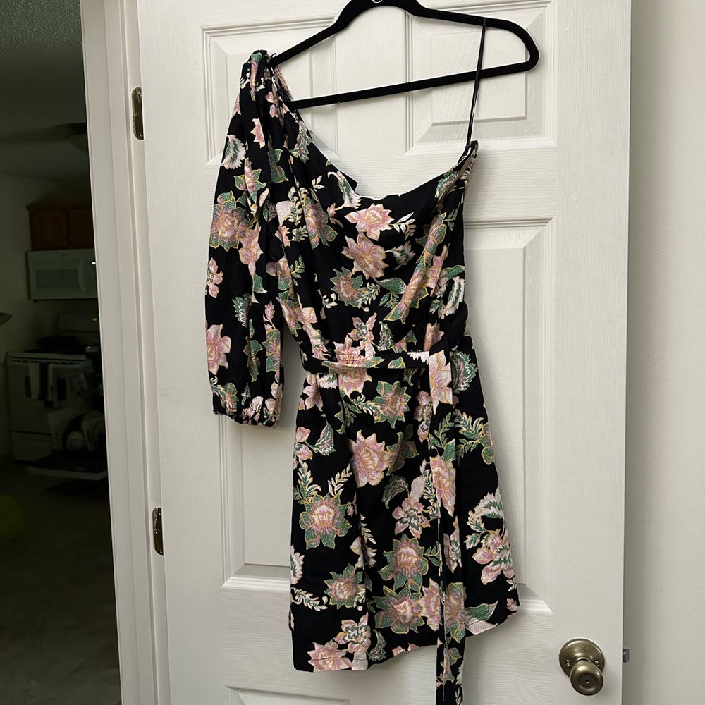 One shoulder Floral Mini dress